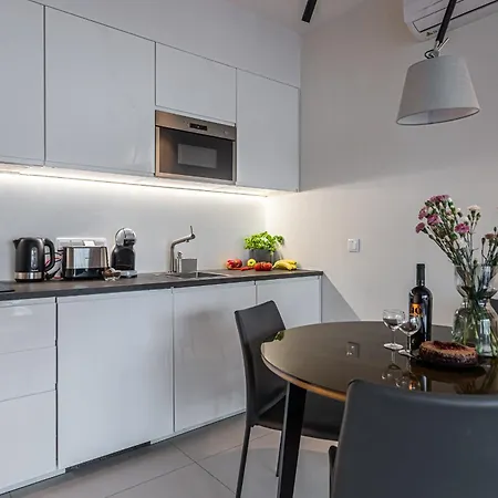 P&o Mennica Viii Διαμέρισμα Βαρσοβία