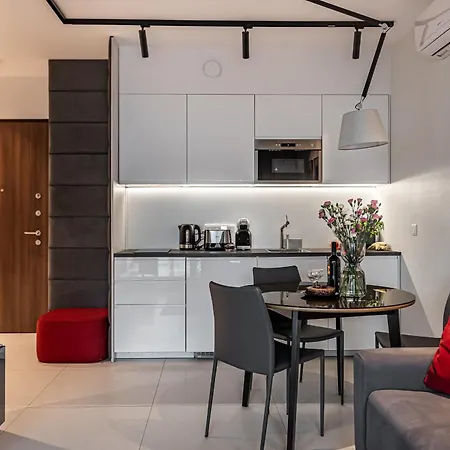 P&o Mennica Viii Apartman Varsó