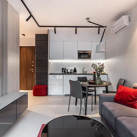 P&o Mennica Viii Apartman